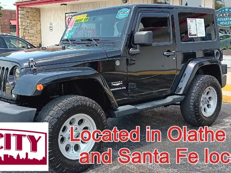 2014 Jeep Wrangler Sahara photo 1