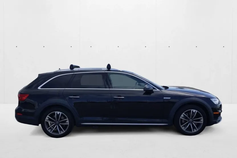 2017 Audi A4 Allroad 2.0T Premium photo 1