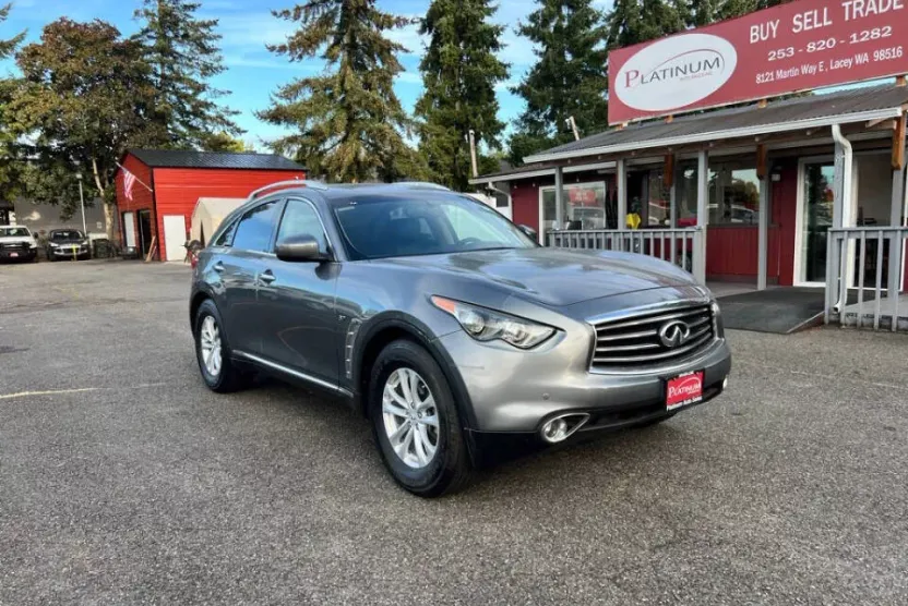 2016 Infiniti QX70 Base photo 1