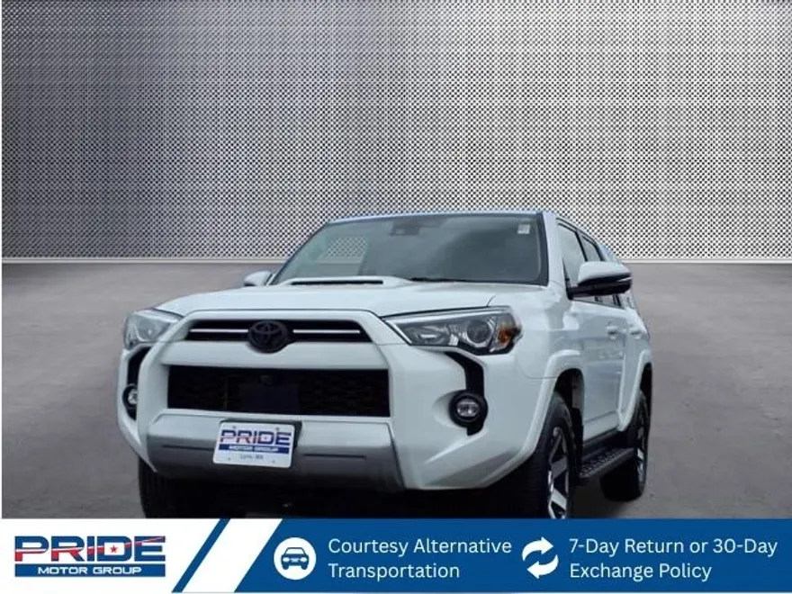 2022 Toyota 4Runner TRD Off-Road Premium photo 1
