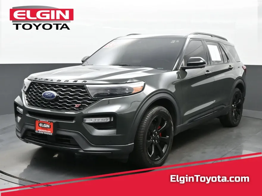 2023 Ford Explorer ST photo 1