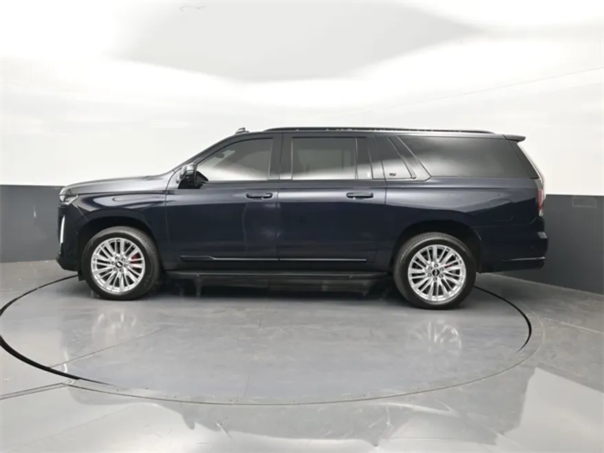 2021 Cadillac Escalade ESV Premium Luxury photo 1