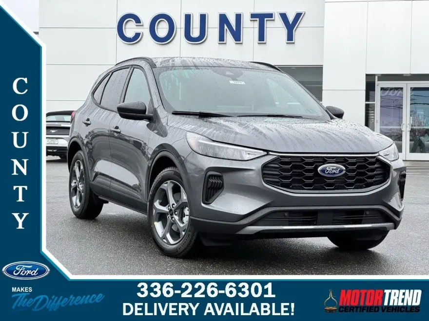 2025 Ford Escape ST-Line photo 1