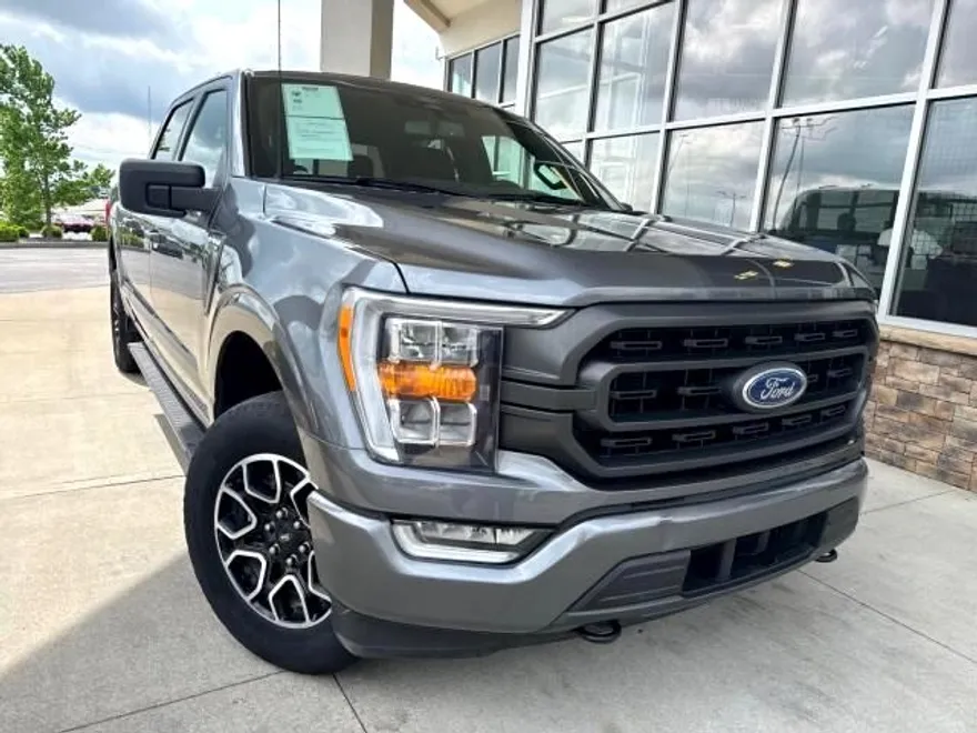 2022 Ford F-150 XLT photo 1
