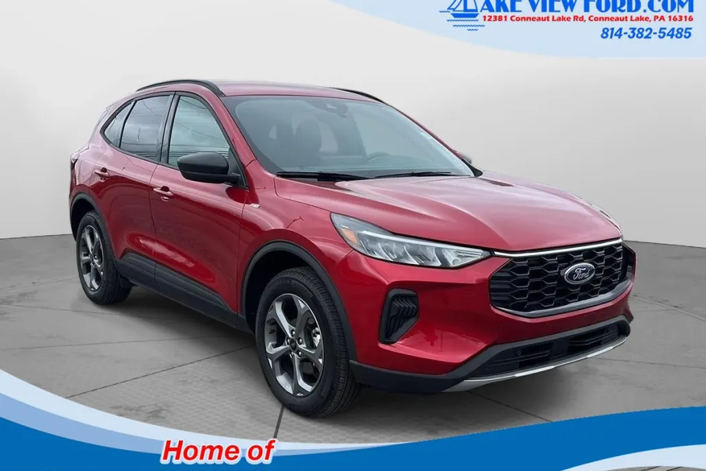 2025 Ford Escape ST-Line photo 1