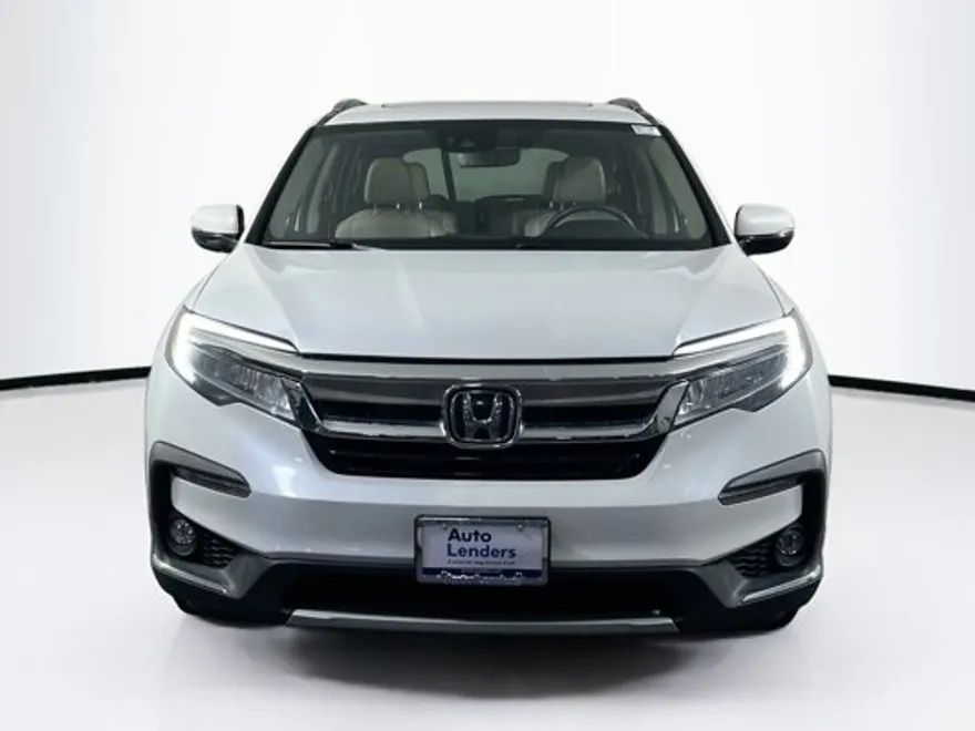 2021 Honda Pilot Touring photo 1