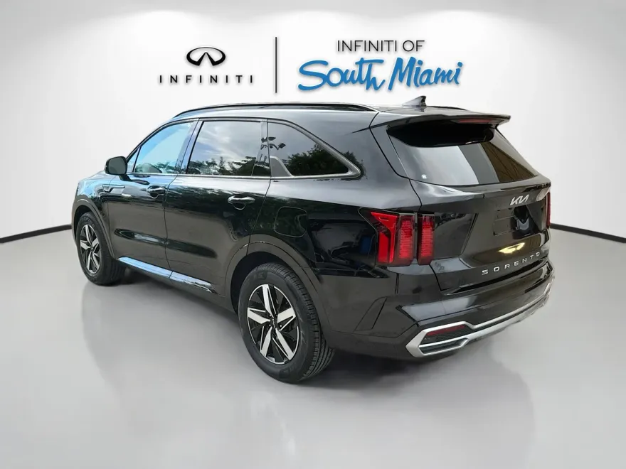 2022 Kia Sorento S photo 1