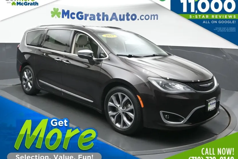 2017 Chrysler Pacifica Limited photo 1