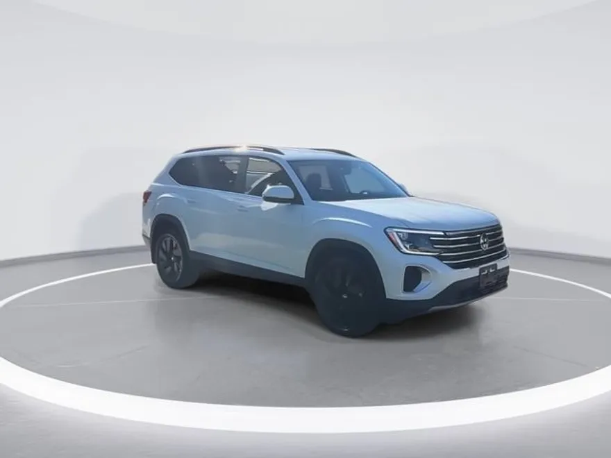 2026 Volkswagen Atlas SE Technology photo 1
