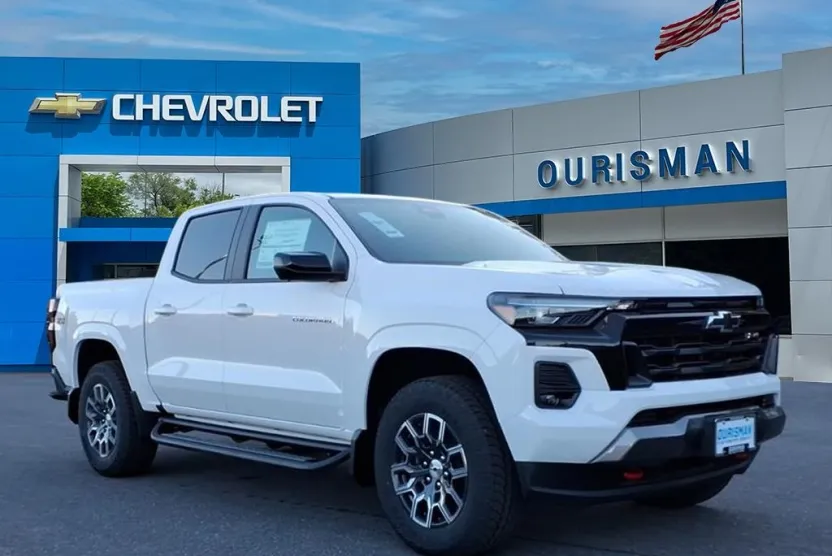 2026 Chevrolet Colorado Z71 photo 1