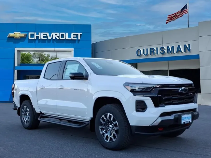 2026 Chevrolet Colorado Z71 photo 1