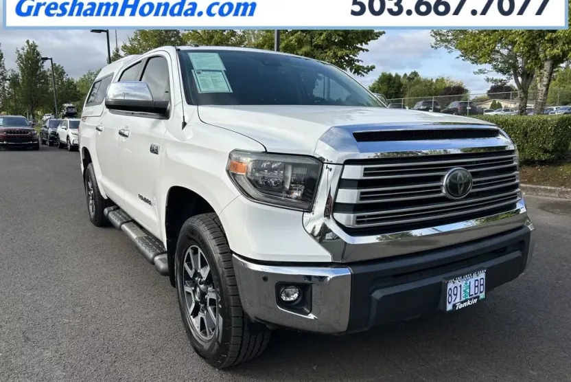 2018 Toyota Tundra CrewMax photo 1