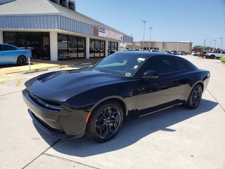 2025 Dodge Charger Daytona R/T photo 1