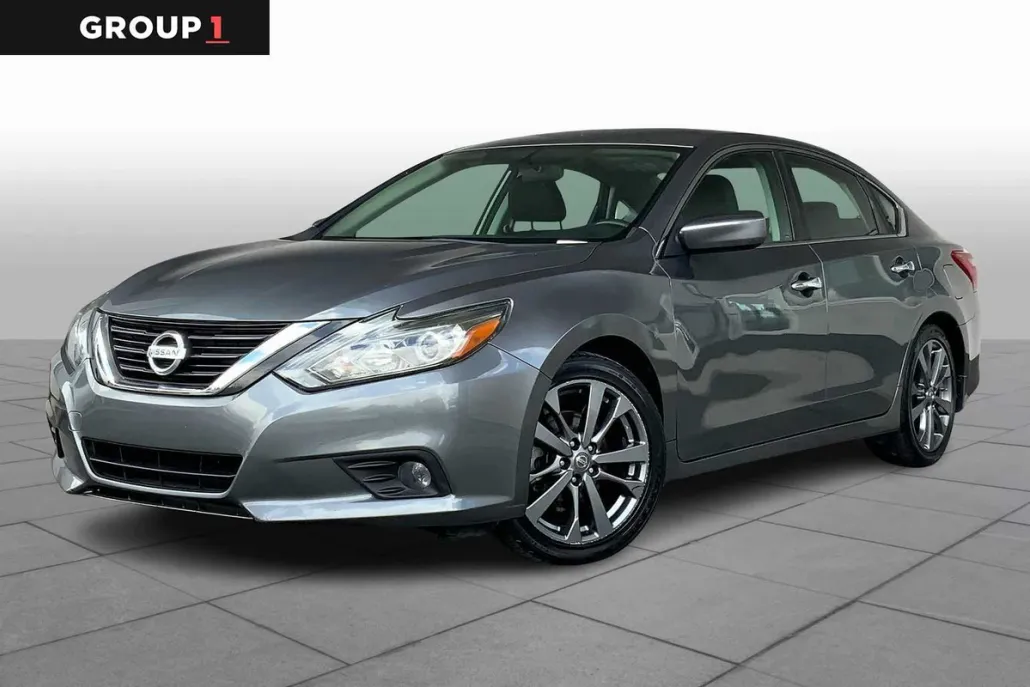 2018 Nissan Altima 2.5 SR photo 1