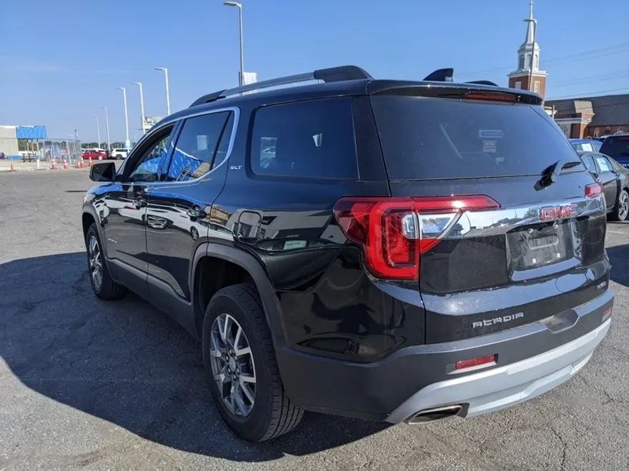 2023 Gmc Acadia SLT photo 1
