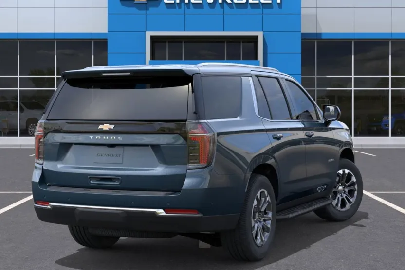 2025 Chevrolet Tahoe LS photo 1