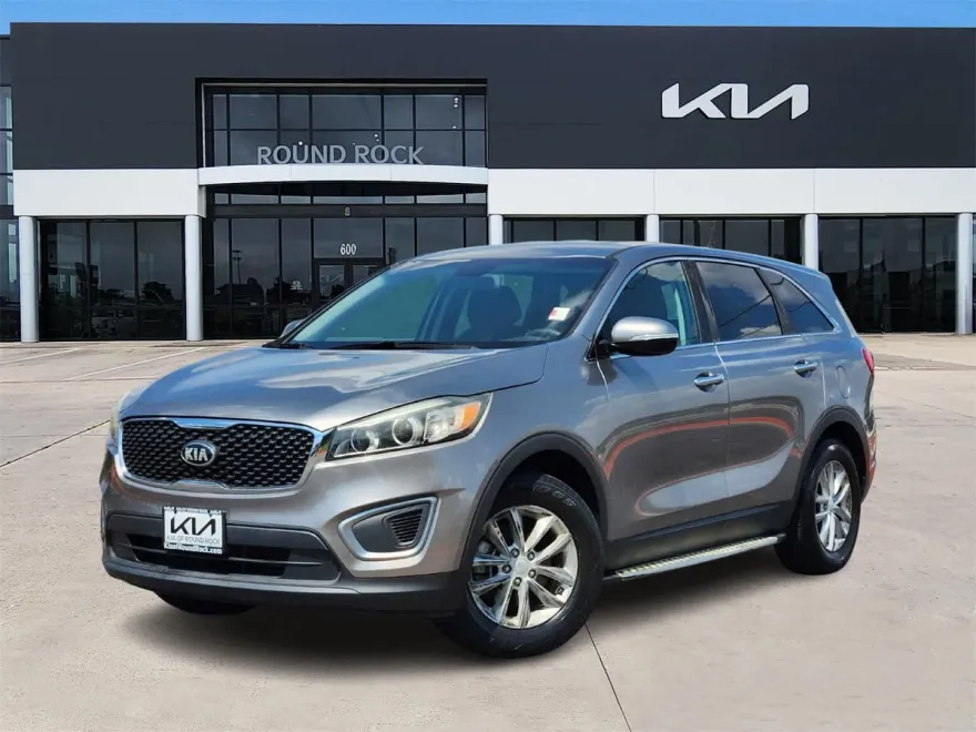 2016 Kia Sorento L photo 1