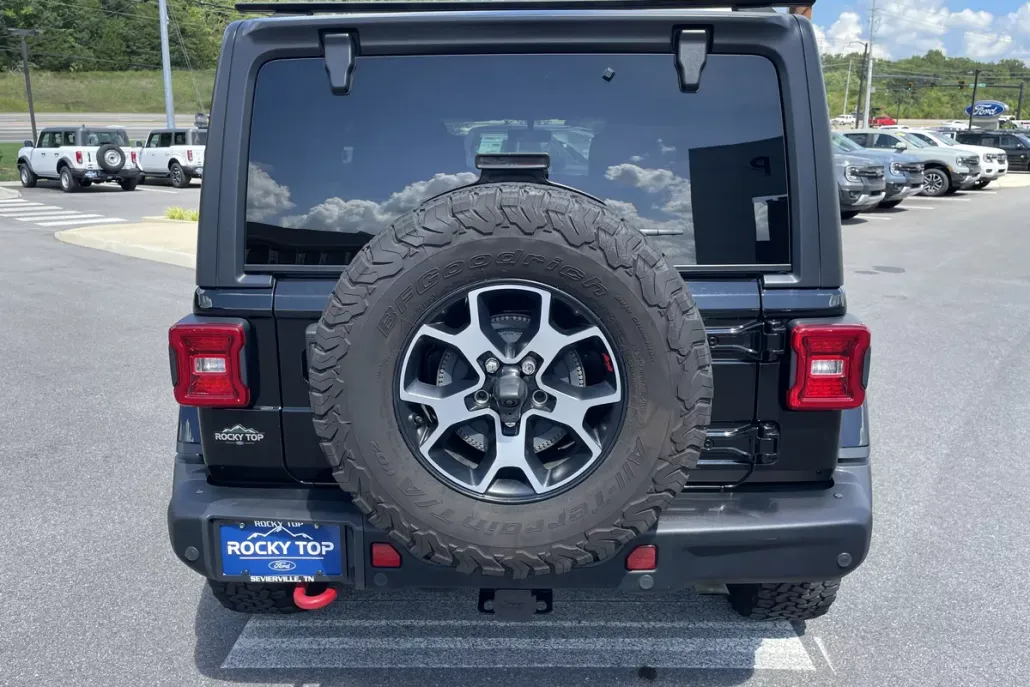 2021 Jeep Wrangler Unlimited Rubicon photo 1