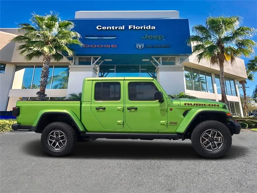2025 Jeep Gladiator Rubicon photo 1