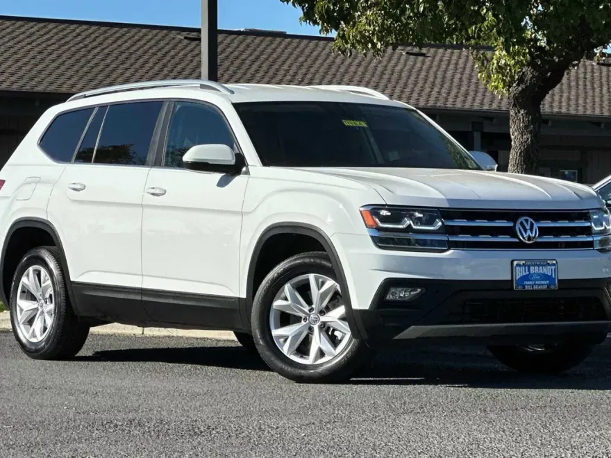 2019 Volkswagen Atlas SE photo 1