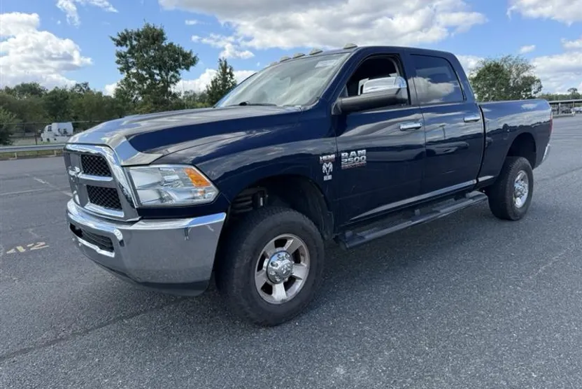 2017 Ram 2500 Tradesman photo 1