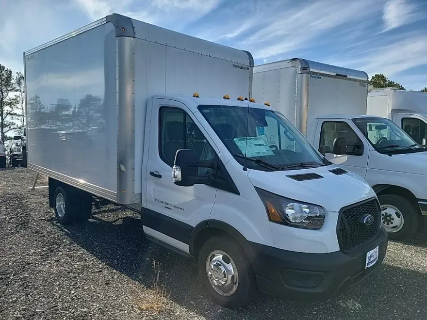 2024 Ford Transit Chassis Cab photo 1