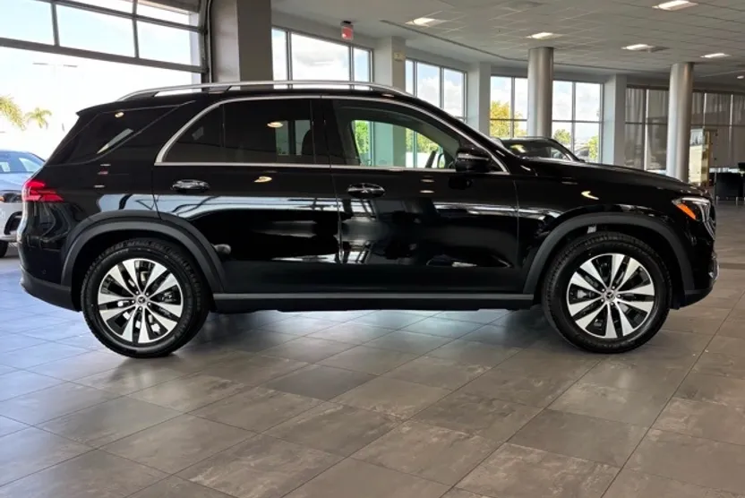 2026 Mercedes Benz GLE 350 4MATIC photo 1