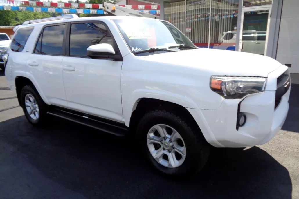 2017 Toyota 4Runner TRD Premium 4WD photo 1