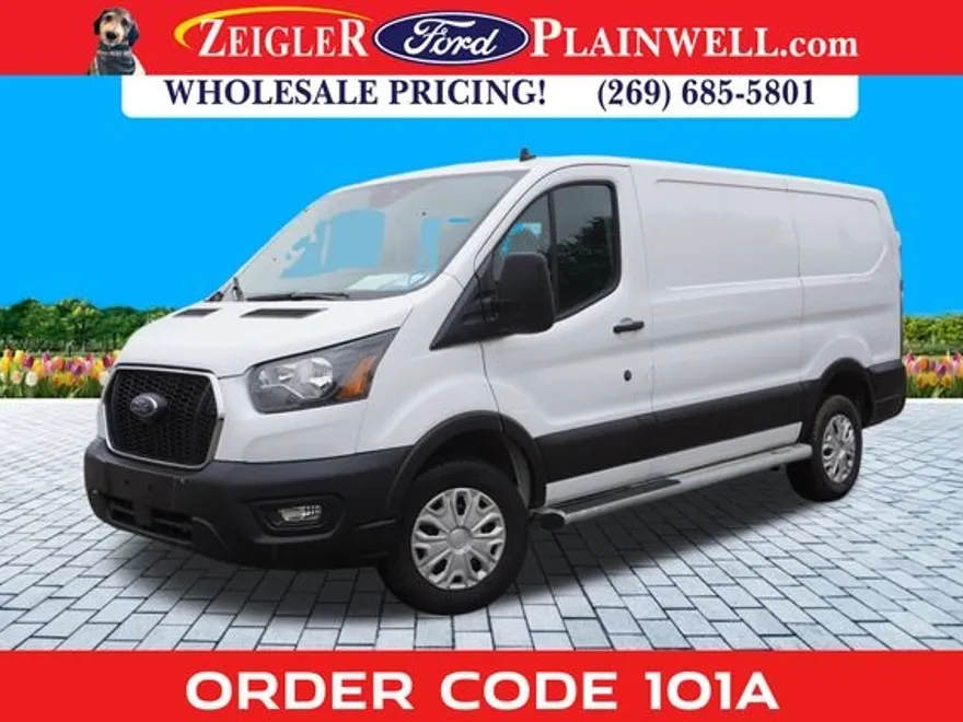 2023 Ford Transit photo 1