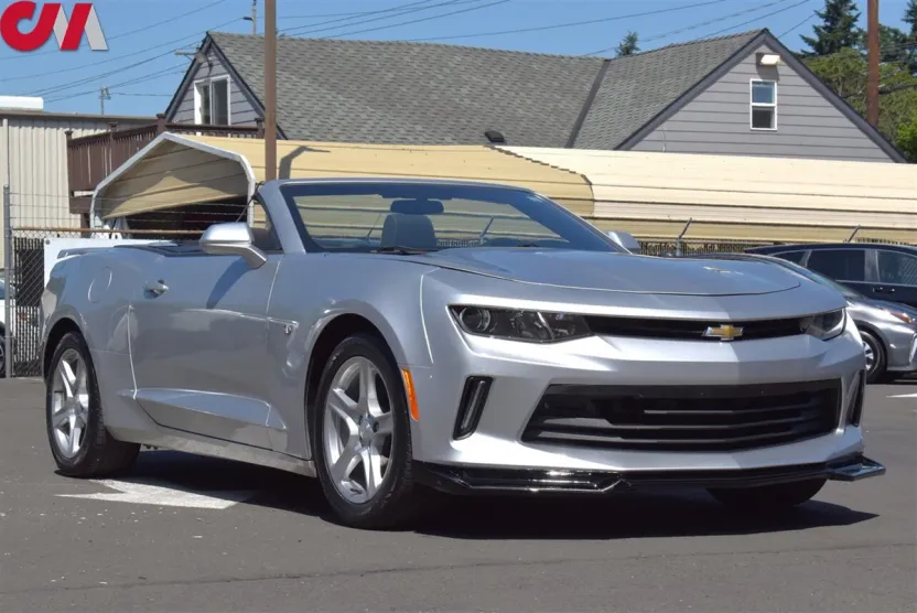 2018 Chevrolet Camaro 1LS 1LT photo 1