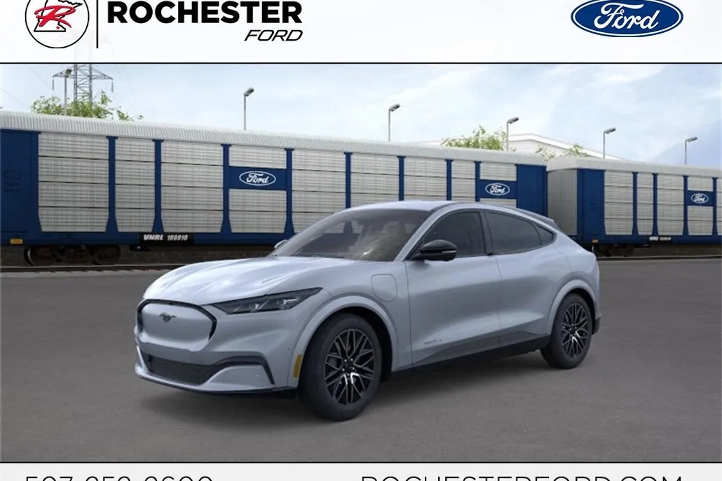 2025 Ford Mustang Mach-E Premium photo 1