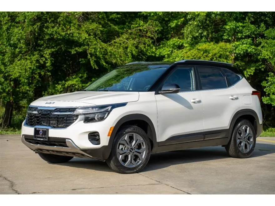 2024 Kia Seltos S photo 1