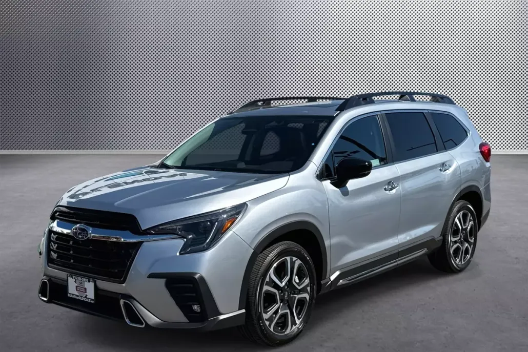 2025 Subaru Ascent Touring photo 1