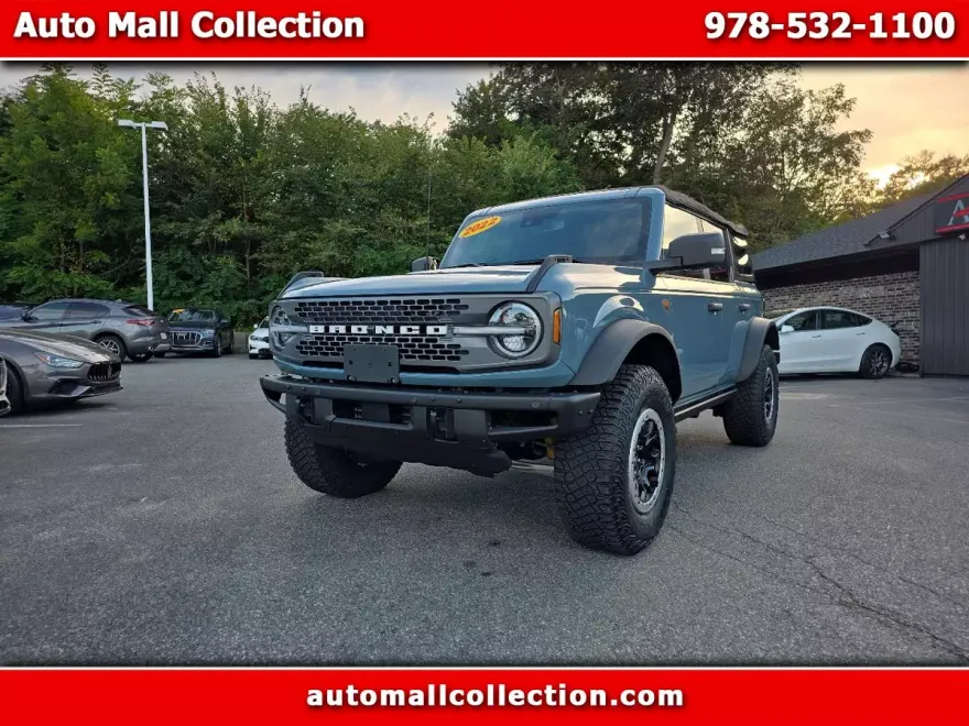 2022 Ford Bronco Badlands photo 1