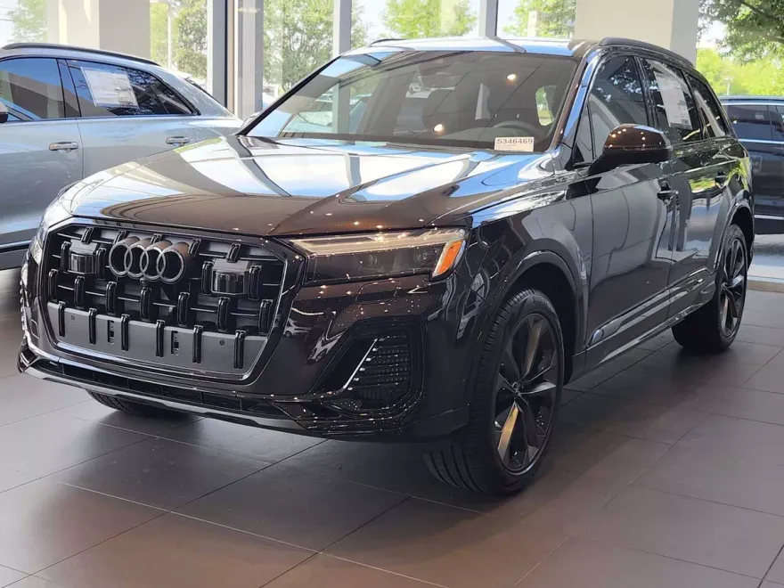 2025 Audi Q7 55 Premium photo 1