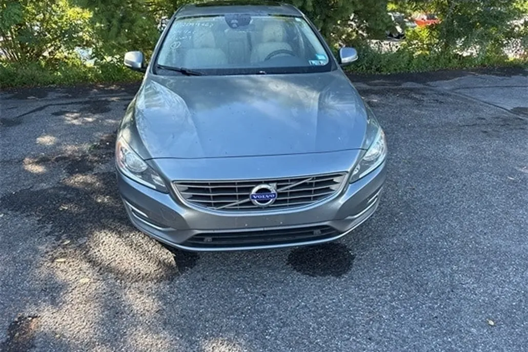 2018 Volvo S60 Inscription T5 photo 1