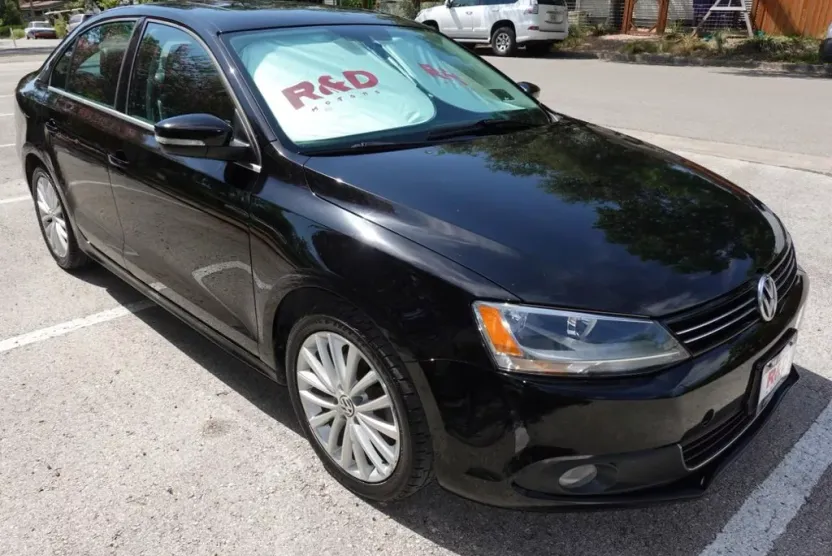 2014 Volkswagen Jetta SEL photo 1