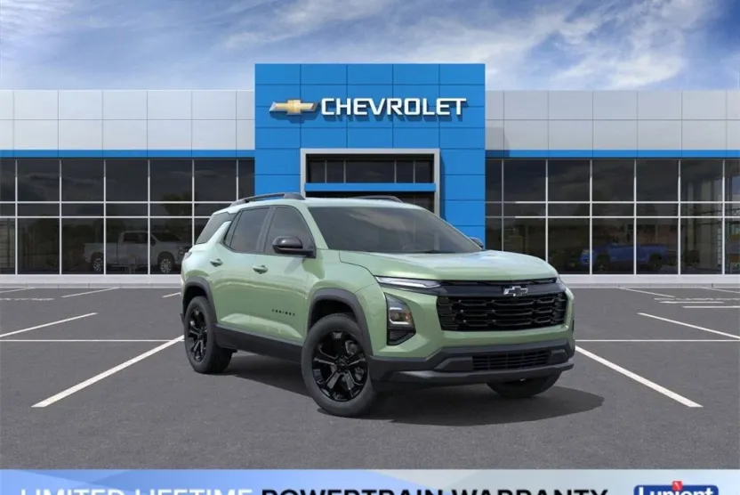 2026 Chevrolet Equinox LT photo 1