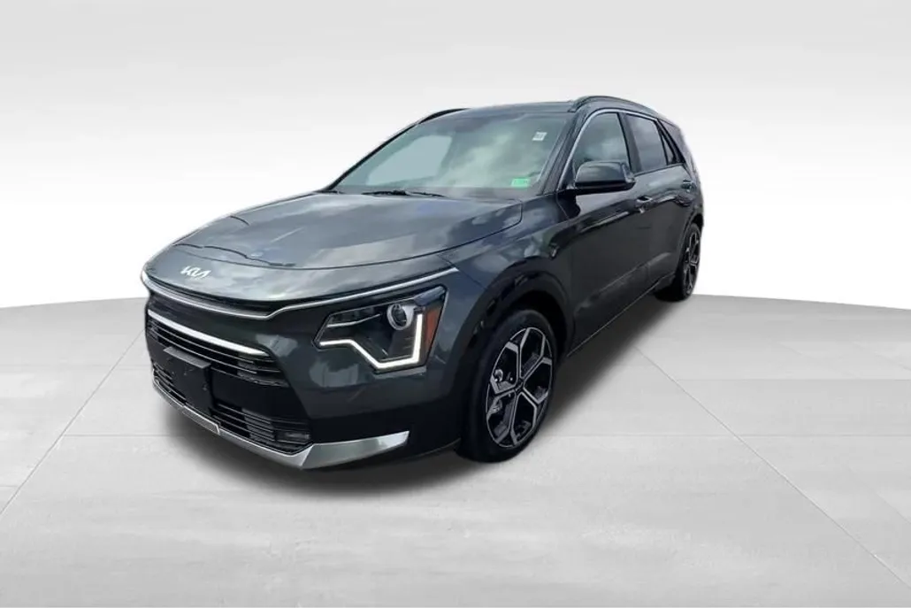 2025 Kia Niro EX Touring photo 1