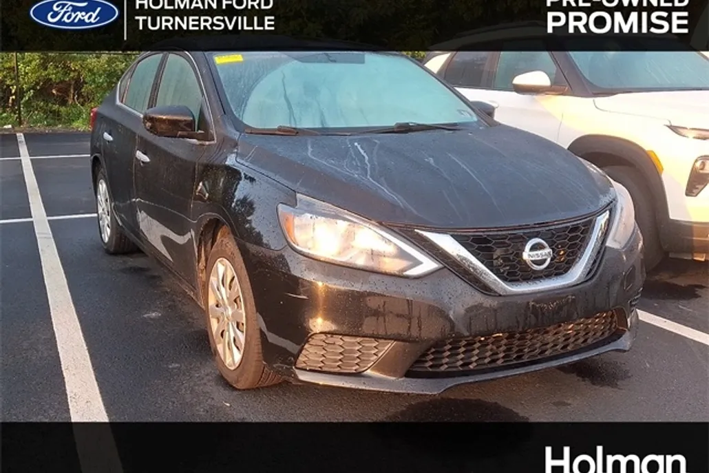 2016 Nissan Sentra S photo 1