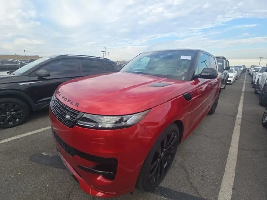 2024 Land Rover Range Rover Sport photo 1
