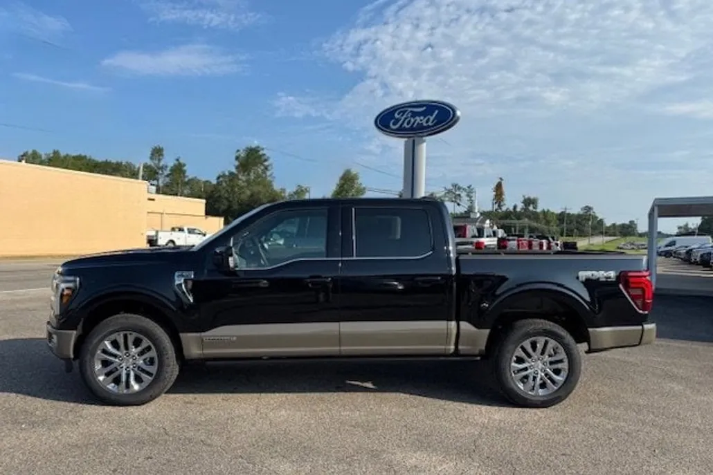 2025 Ford F-150 King Ranch photo 1