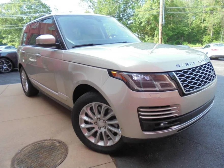 2019 Land Rover Range Rover HSE photo 1
