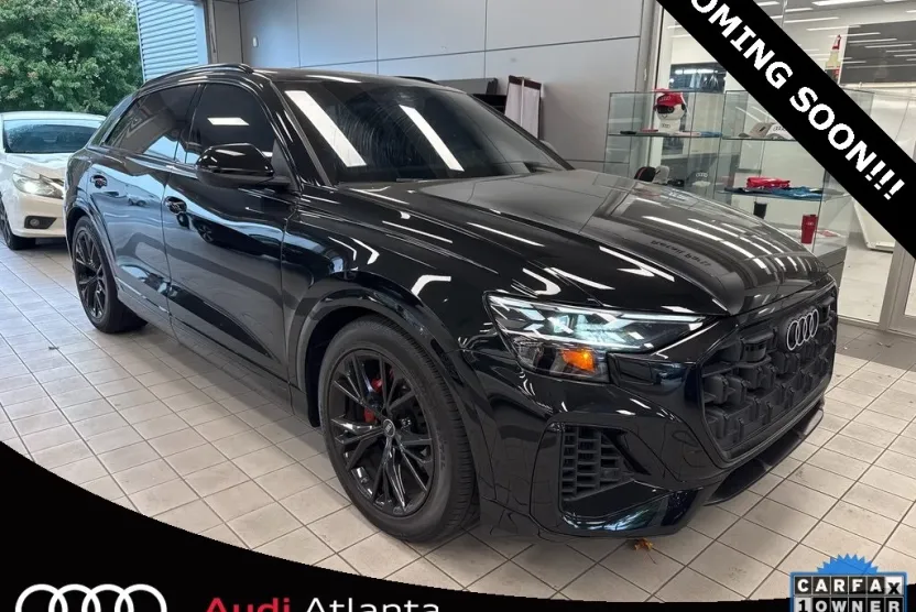 2024 Audi Q8 55 Prestige photo 1