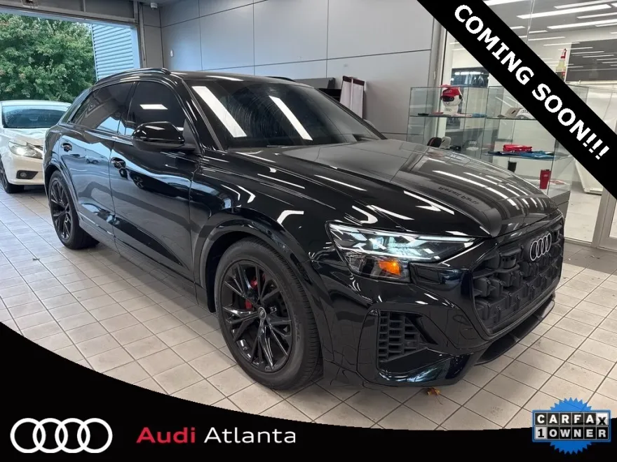 2024 Audi Q8 55 Prestige photo 1