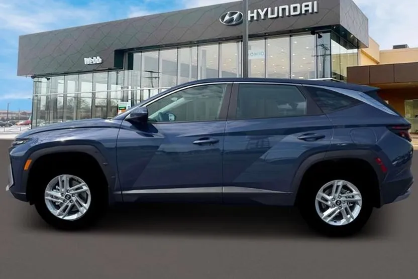 2026 Hyundai Tucson SE photo 1