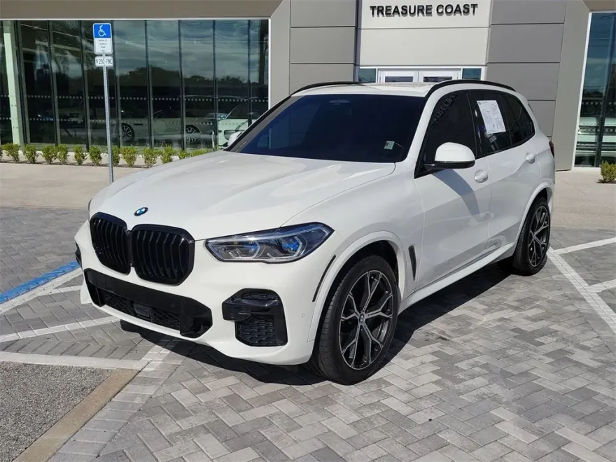 2022 Bmw X5 M50i photo 1