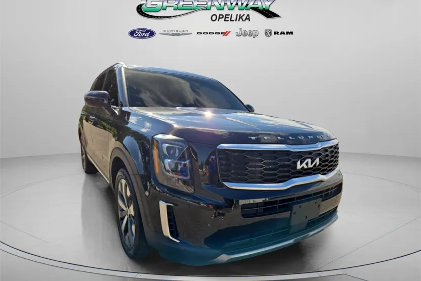 2022 Kia Telluride EX photo 1