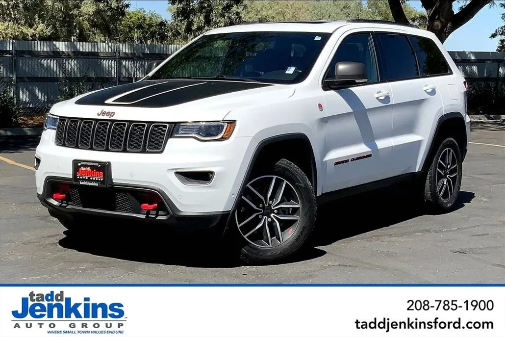 2020 Jeep Grand Cherokee Trailhawk photo 1