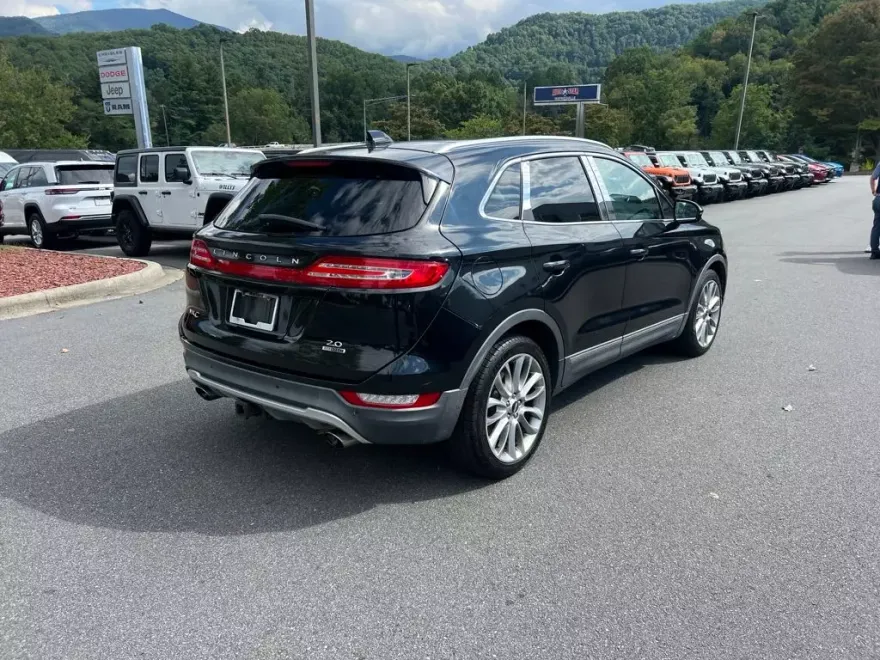 2015 Lincoln MKC Reserve photo 1